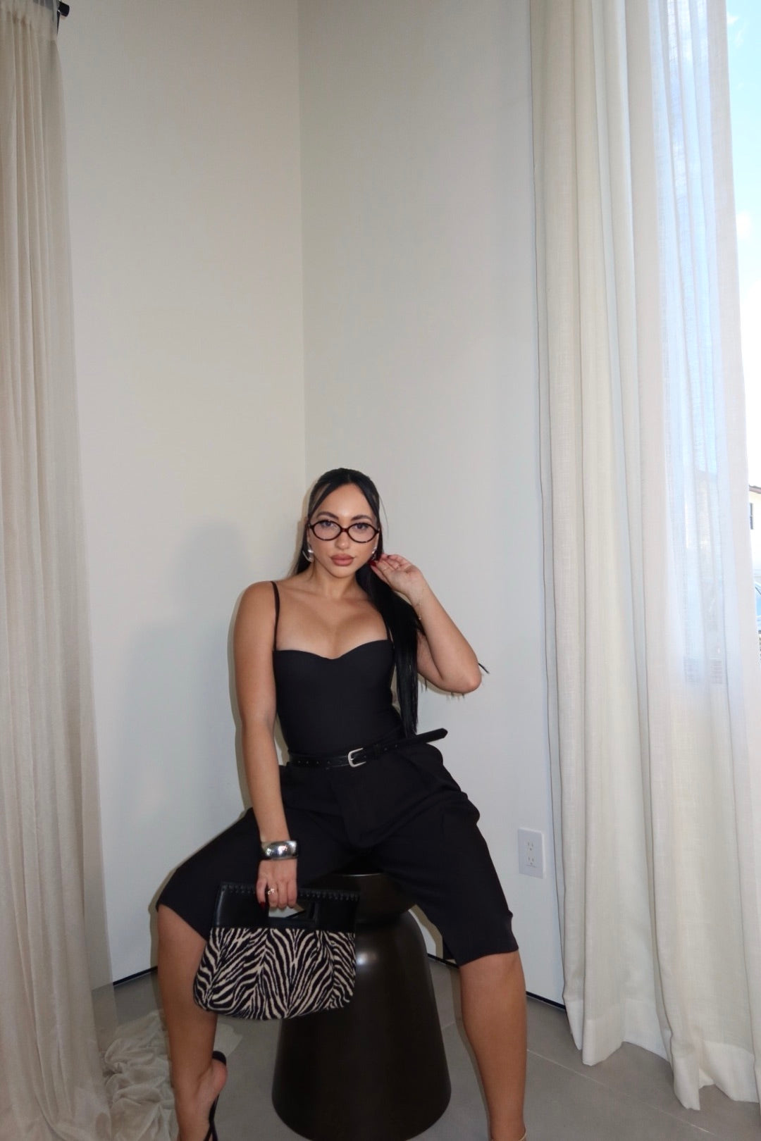 The Tailored Trouser Short (Black)
