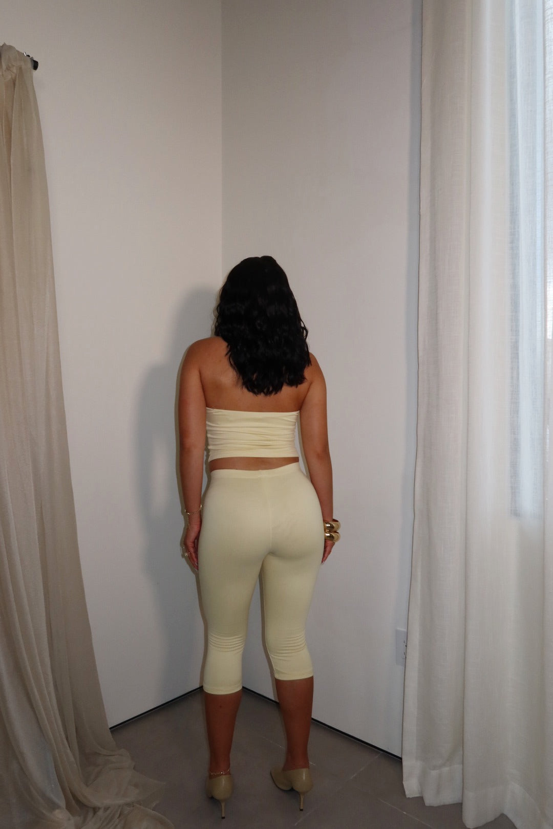 Just a Girl Capris (Butter yellow)