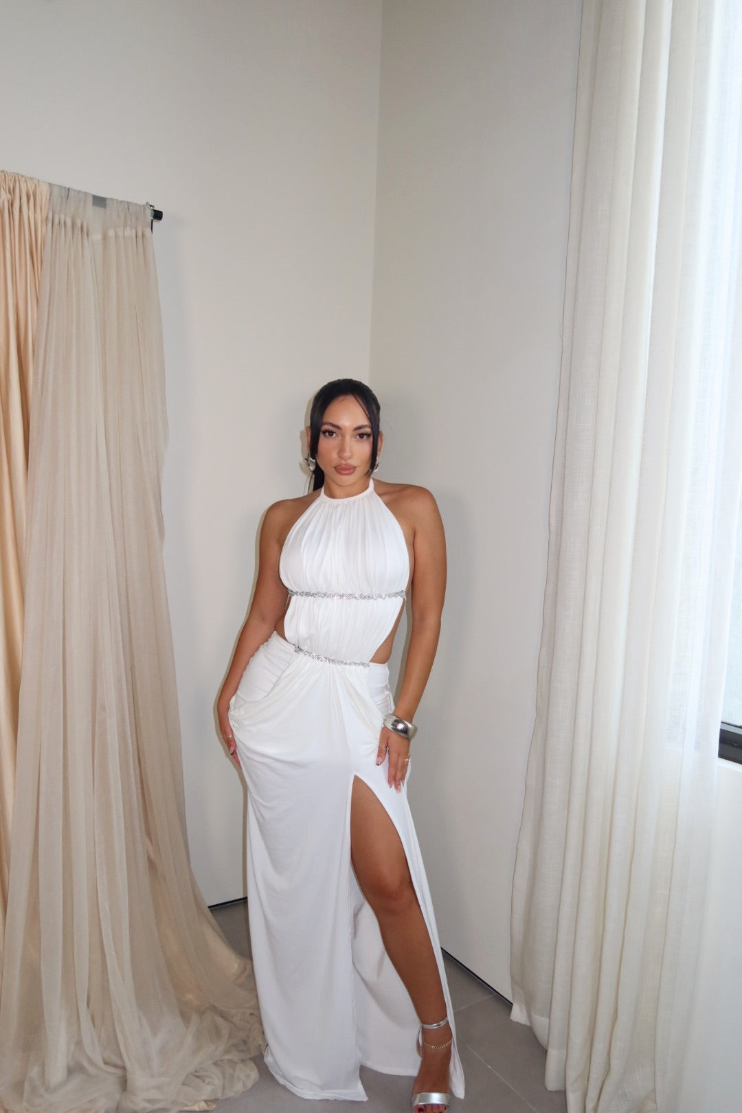 Noir Maxi Dress (White)