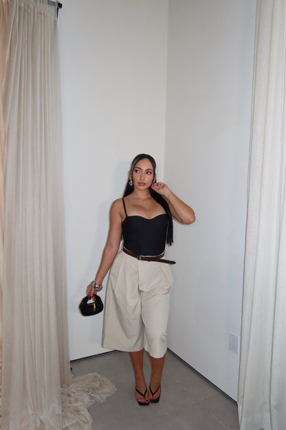 The Tailored Trouser Short (Beige)
