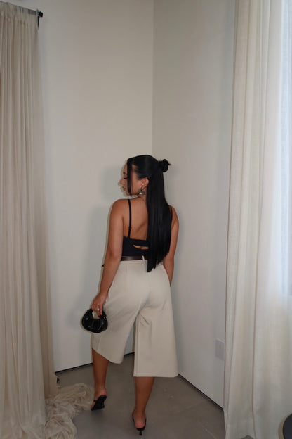 The Tailored Trouser Short (Beige)